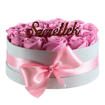 szappanrozsa-box-feher-doboz-rozsaszin-rozsakkal